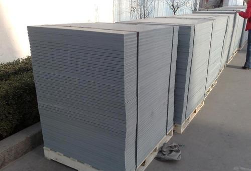 <a href=http://www.kimurakaisei.com/ target=_blank class=infotextkey>免燒磚托板</a>的種類